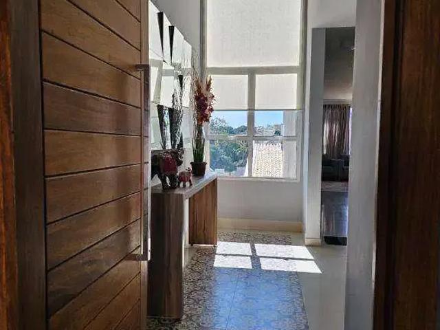 Casa / Sobrado para Venda em Jundiaí/SP Jardim Quintas das Videiras 3 Quartos