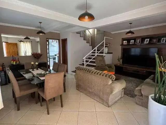 Casa / Sobrado para Venda em Jundiaí/SP Jardim São Vicente 3 Quartos