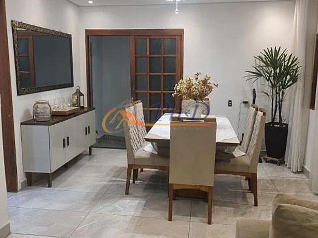 Casa / Sobrado para Venda em Jundiaí/SP Jardim Santa Gertrudes 3 Quartos