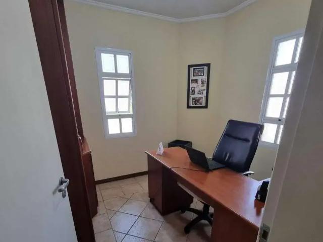 Casa / Sobrado para Venda em Jundiaí/SP Jardim Santa Teresa 4 Quartos