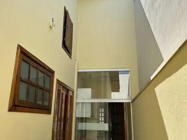 Casa / Sobrado para Venda em Jundiaí/SP Jardim Sarapiranga 2 Quartos