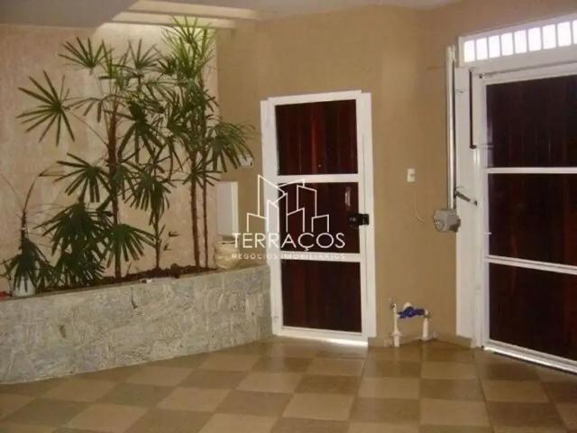 Casa / Sobrado para Venda em Jundiaí/SP Jardim Sarapiranga 3 Quartos
