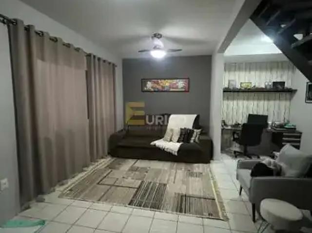 Casa / Sobrado para Venda em Jundiaí/SP Jardim Sarapiranga 3 Quartos