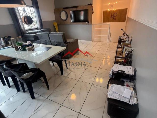 Casa / Sobrado para Venda em Jundiaí/SP Jardim Vale Verde 4 Quartos