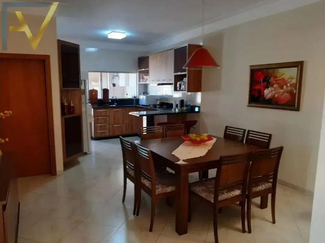 Casa / Sobrado para Venda em Jundiaí/SP Loteamento Jardim Ipanema 3 Quartos
