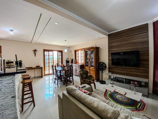 Casa / Sobrado para Venda em Jundiaí/SP Loteamento Jardim Ipanema 3 Quartos