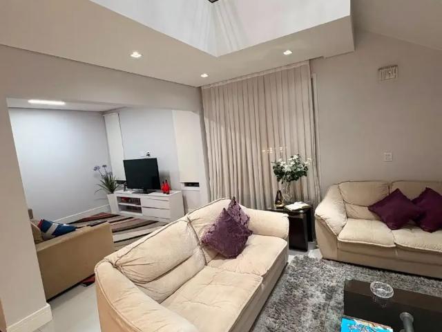 Casa / Sobrado para Venda em Jundiaí/SP Loteamento Residencial Brisas da Mata 4 Quartos