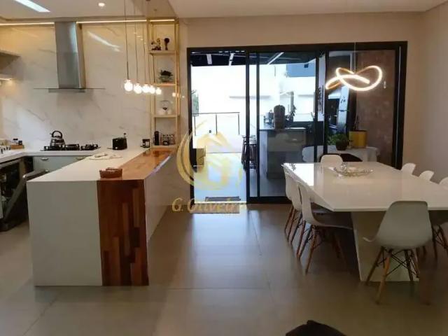 Casa / Sobrado para Venda em Jundiaí/SP Medeiros 3 Quartos