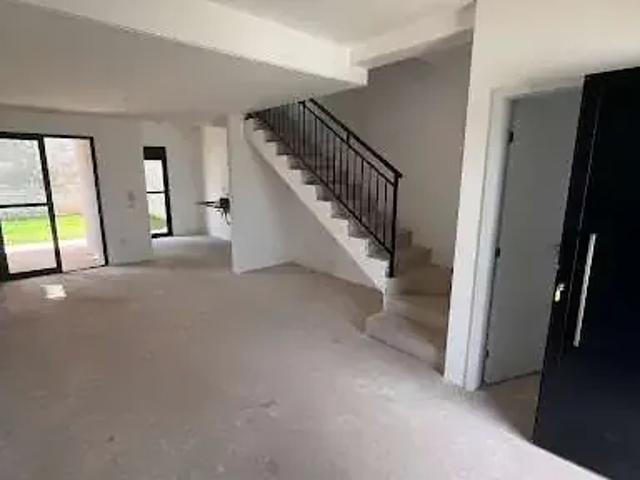 Casa / Sobrado para Venda em Jundiaí/SP Medeiros 2 Quartos