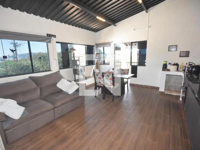 Casa / Sobrado para Venda em Jundiaí/SP Ponte de São João 2 Quartos