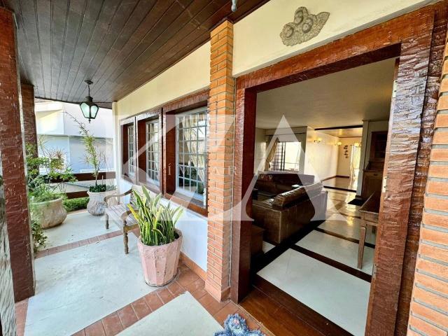 Casa / Sobrado para Venda em Jundiaí/SP Portal do Paraíso I 4 Quartos
