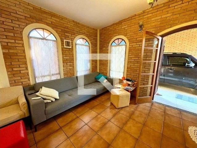 Casa / Sobrado para Venda em Jundiaí/SP Parque Cecap 3 Quartos