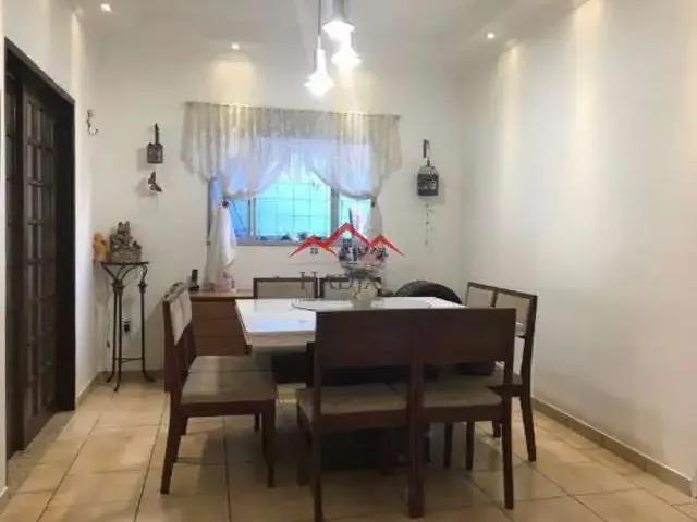 Casa / Sobrado para Venda em Jundiaí/SP Parque Cidade Jardim 3 Quartos