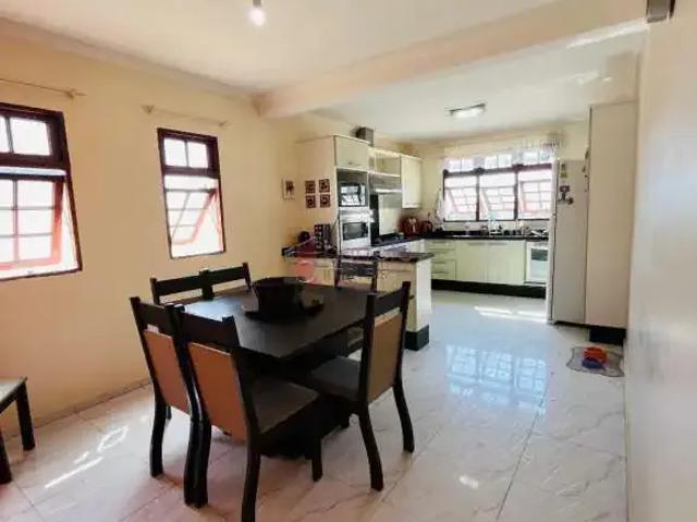 Casa / Sobrado para Venda em Jundiaí/SP Parque Cidade Jardim 3 Quartos