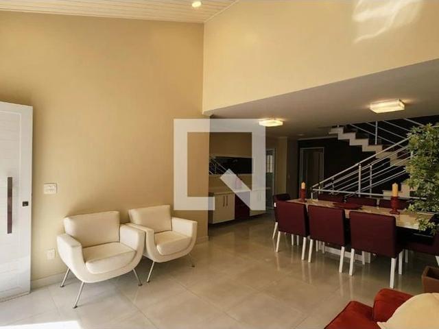 Casa / Sobrado para Venda em Jundiaí/SP Retiro 4 Quartos