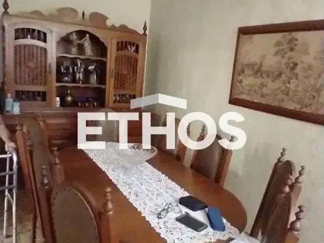 Casa / Sobrado para Venda em Jundiaí/SP Vila Vianelo 3 Quartos