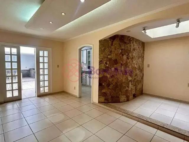 Casa / Sobrado para Venda em Jundiaí/SP Vila Boaventura 3 Quartos