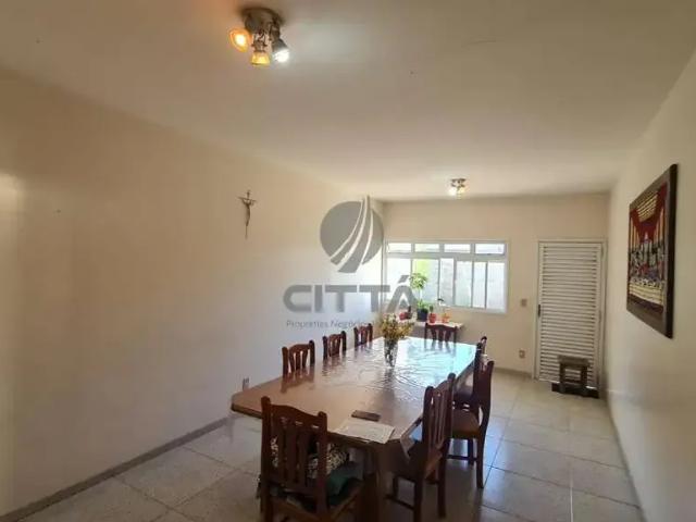 Casa / Sobrado para Venda em Jundiaí/SP Vila Japi II 5 Quartos