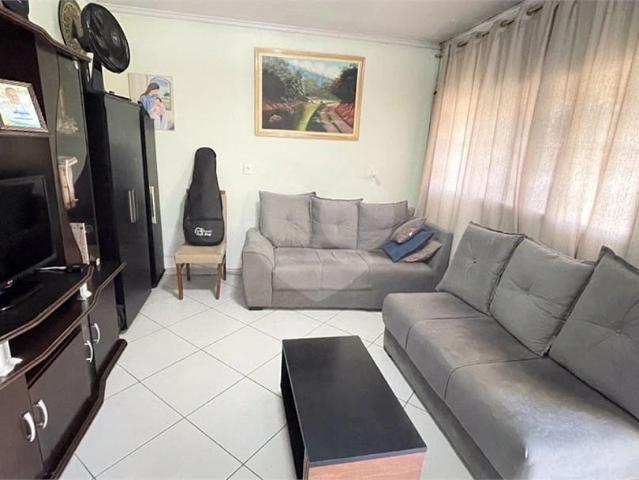 Casa / Sobrado para Venda em Jundiaí/SP Vila M Genoveva 2 Quartos