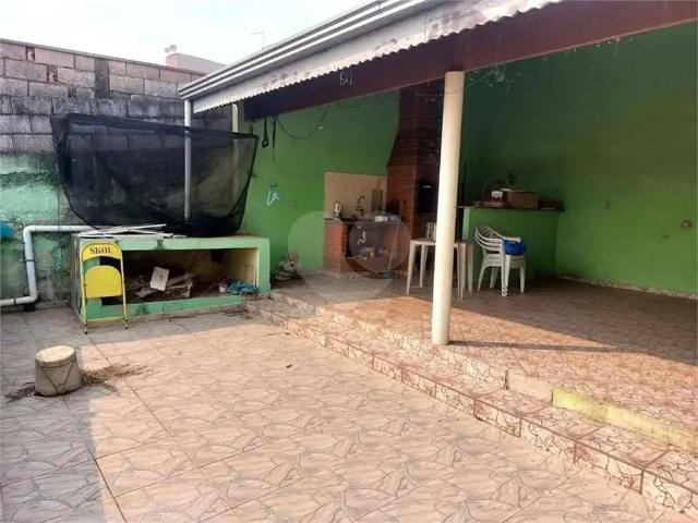 Casa / Sobrado para Venda em Jundiaí/SP Vila M Genoveva 3 Quartos