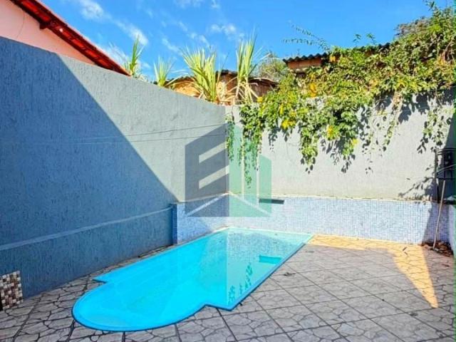 Casa / Sobrado para Venda em Juatuba/MG Francelinos 3 Quartos