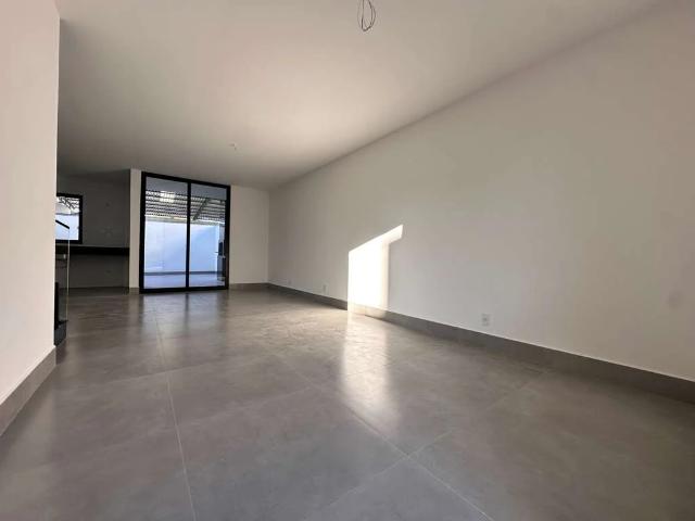 Casa / Sobrado para Venda em Juiz de Fora/MG Vina Del Mar 3 Quartos