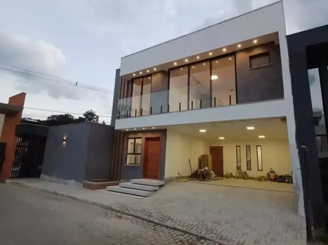 Casa / Sobrado para Venda em Juiz de Fora/MG Vina Del Mar 3 Quartos