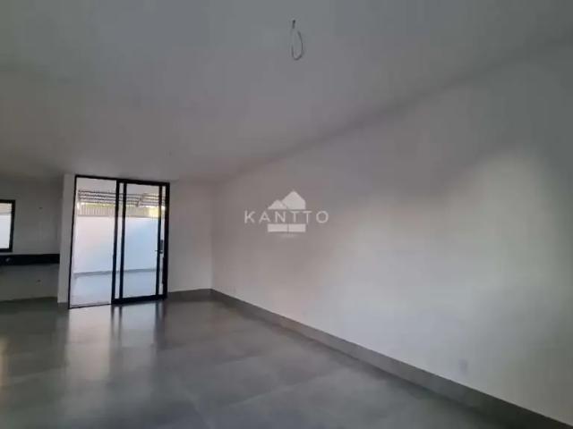 Casa / Sobrado para Venda em Juiz de Fora/MG Vina Del Mar 3 Quartos