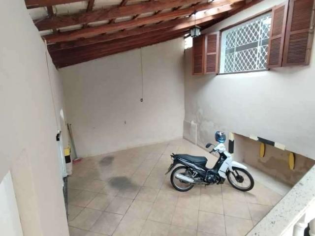 Casa / Sobrado para Venda em Juiz de Fora/MG Vila Ideal 2 Quartos