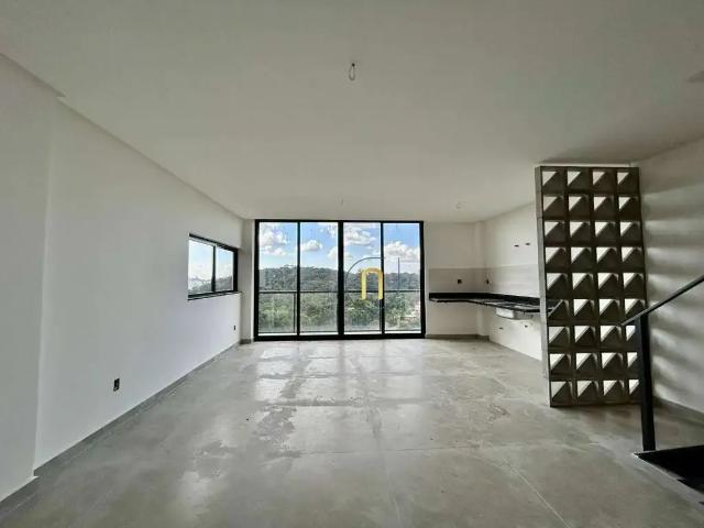 Casa / Sobrado para Venda em Juiz de Fora/MG Aeroporto 3 Quartos