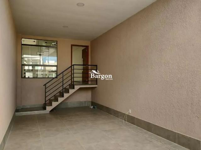 Casa / Sobrado para Venda em Juiz de Fora/MG Aeroporto 3 Quartos