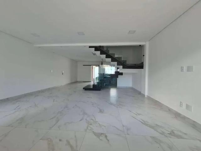 Casa / Sobrado para Venda em Juiz de Fora/MG Aeroporto 3 Quartos