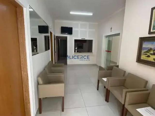 Casa / Sobrado para Venda em Juiz de Fora/MG Alto dos Passos 4 Quartos