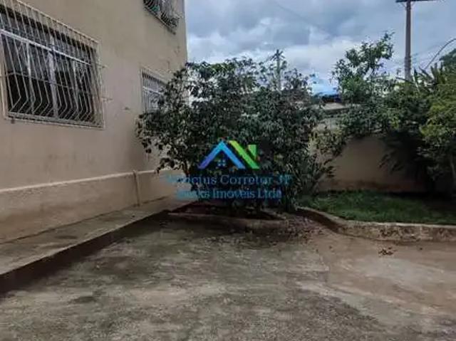 Casa / Sobrado para Venda em Juiz de Fora/MG Bandeirantes 3 Quartos