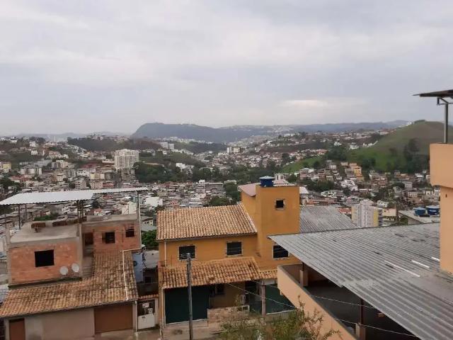 Casa / Sobrado para Venda em Juiz de Fora/MG Bandeirantes 2 Quartos