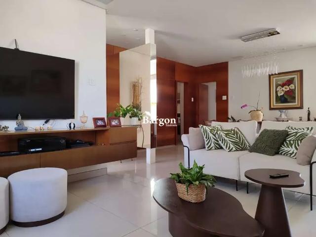 Casa / Sobrado para Venda em Juiz de Fora/MG Bairu 4 Quartos
