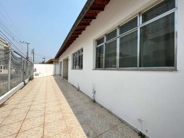 Casa / Sobrado para Venda em Juiz de Fora/MG Bairu 4 Quartos