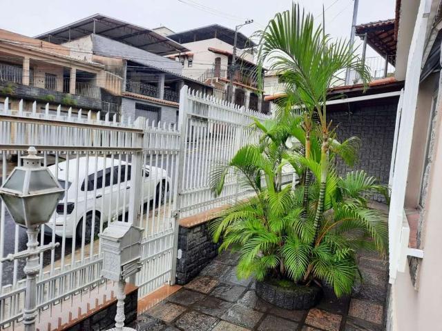 Casa / Sobrado para Venda em Juiz de Fora/MG Bairu 3 Quartos