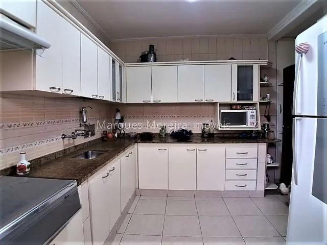 Casa / Sobrado para Venda em Juiz de Fora/MG Bairu 3 Quartos
