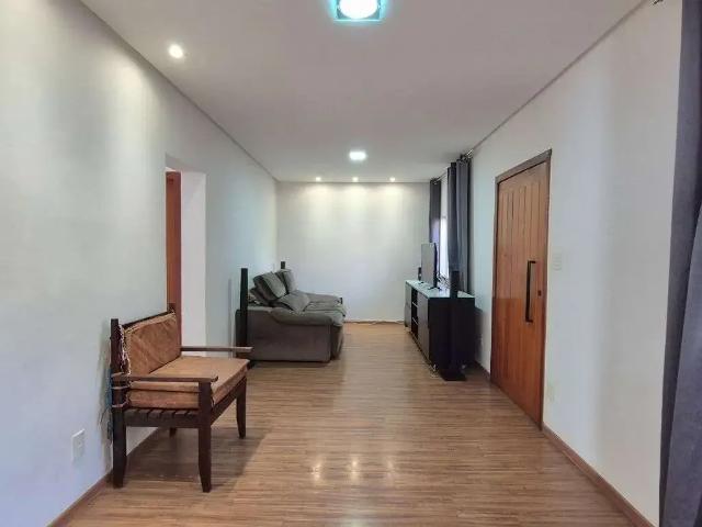Casa / Sobrado para Venda em Juiz de Fora/MG Bairu 3 Quartos