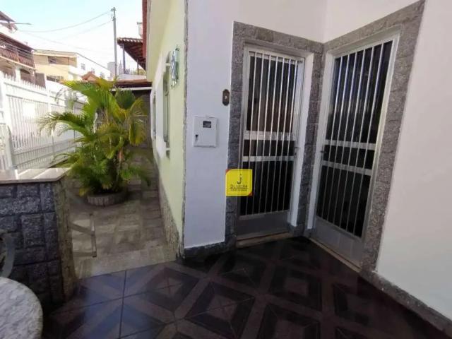 Casa / Sobrado para Venda em Juiz de Fora/MG Bairu 3 Quartos