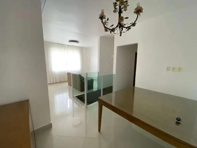 Casa / Sobrado para Venda em Juiz de Fora/MG Bairu 3 Quartos