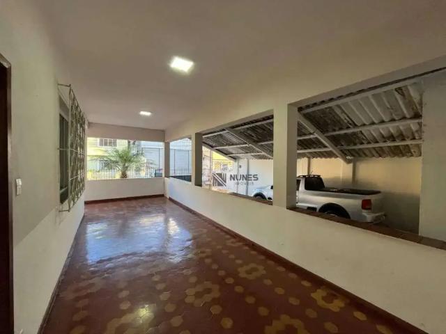 Casa / Sobrado para Venda em Juiz de Fora/MG Bairu 3 Quartos