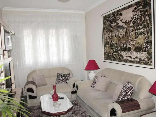 Casa / Sobrado para Venda em Juiz de Fora/MG Bom Pastor 3 Quartos
