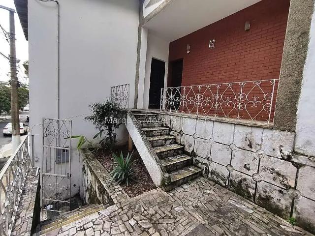 Casa / Sobrado para Venda em Juiz de Fora/MG Bom Pastor 3 Quartos
