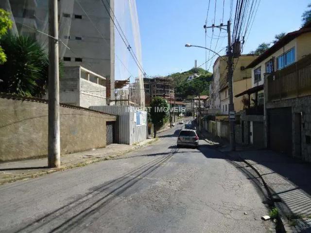 Casa / Sobrado para Venda em Juiz de Fora/MG Bom Pastor 3 Quartos