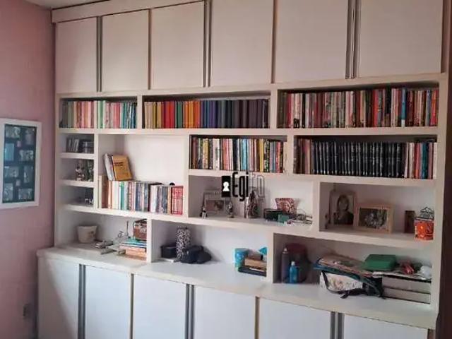 Casa / Sobrado para Venda em Juiz de Fora/MG Bom Pastor 6 Quartos