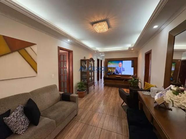 Casa / Sobrado para Venda em Juiz de Fora/MG Bonfim 3 Quartos