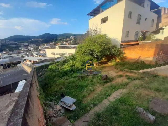Casa / Sobrado para Venda em Juiz de Fora/MG Bonfim 3 Quartos
