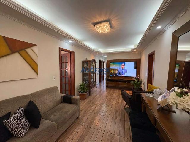 Casa / Sobrado para Venda em Juiz de Fora/MG Bonfim 3 Quartos